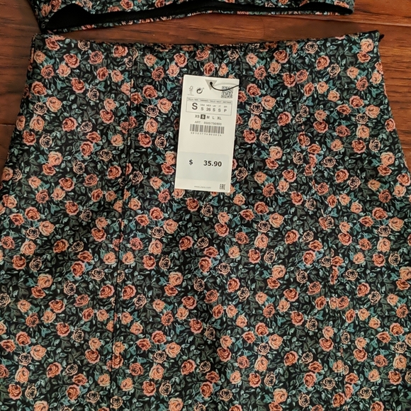 Zara Cute Dress set - Picture 3 of 3